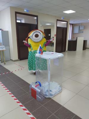 На рязанском избирательном участке пытался проголосовать миньон
